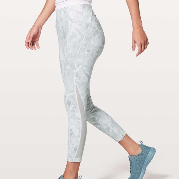 🚫SOLD🚫Lululemon Train Times 7/8 Pant * 25″ Jasmi - Picture 3 of 9